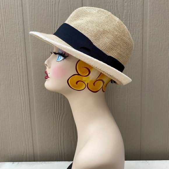 SOLD Vintage 90s Woven Trilby Fedora Hat - Picture 2 of 13